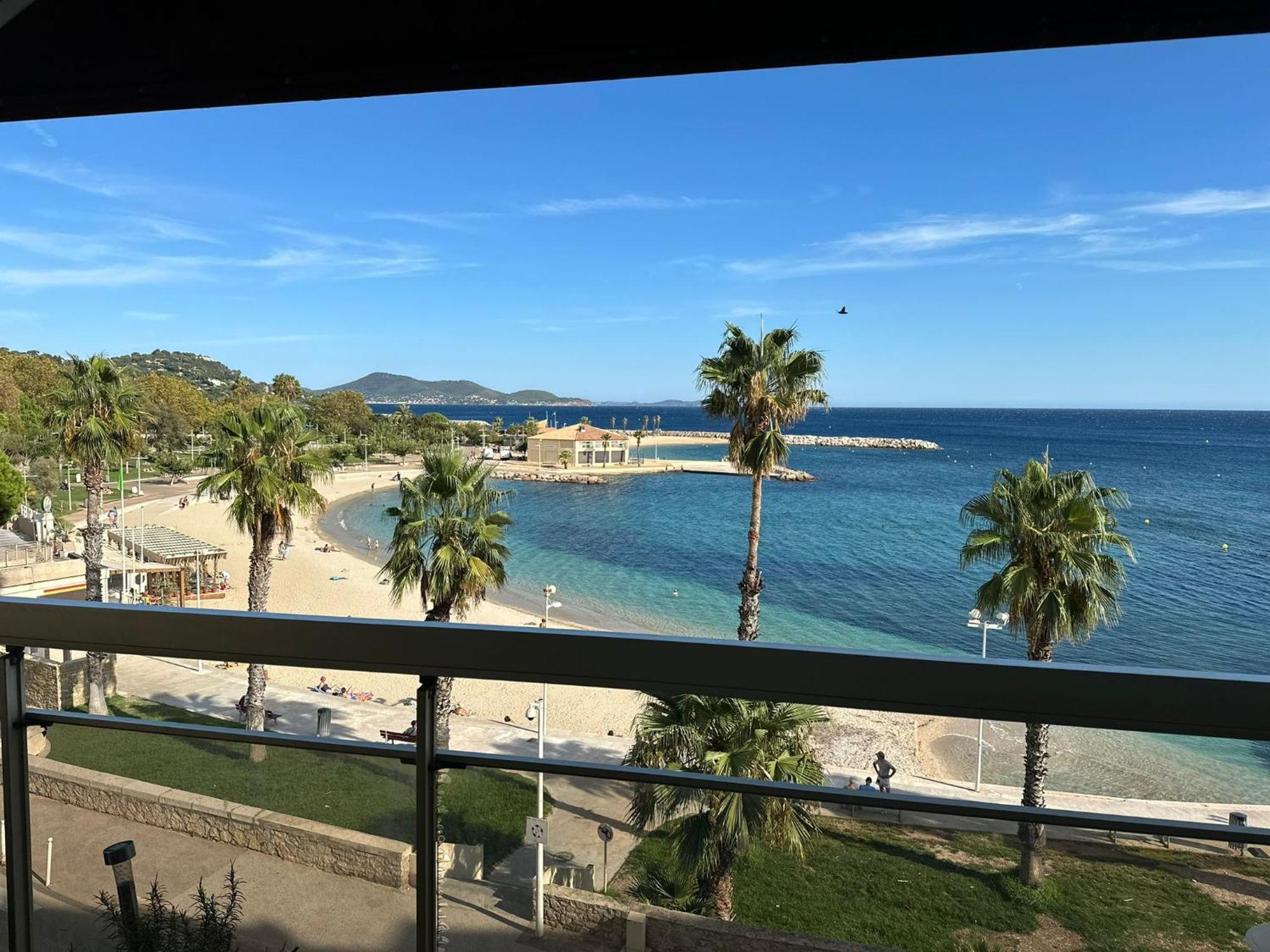 Appartement Panoramique Sur Mer Toulon Exterior foto